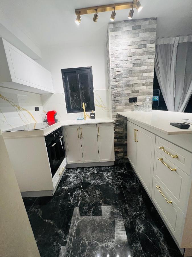 סוויטות תבל Apartamento Eilat Exterior foto